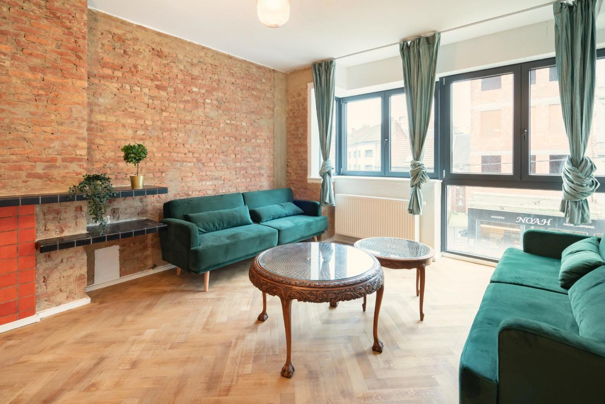 Charming And Spacious Apartments In The Heart Of アントウェルペン エクステリア 写真