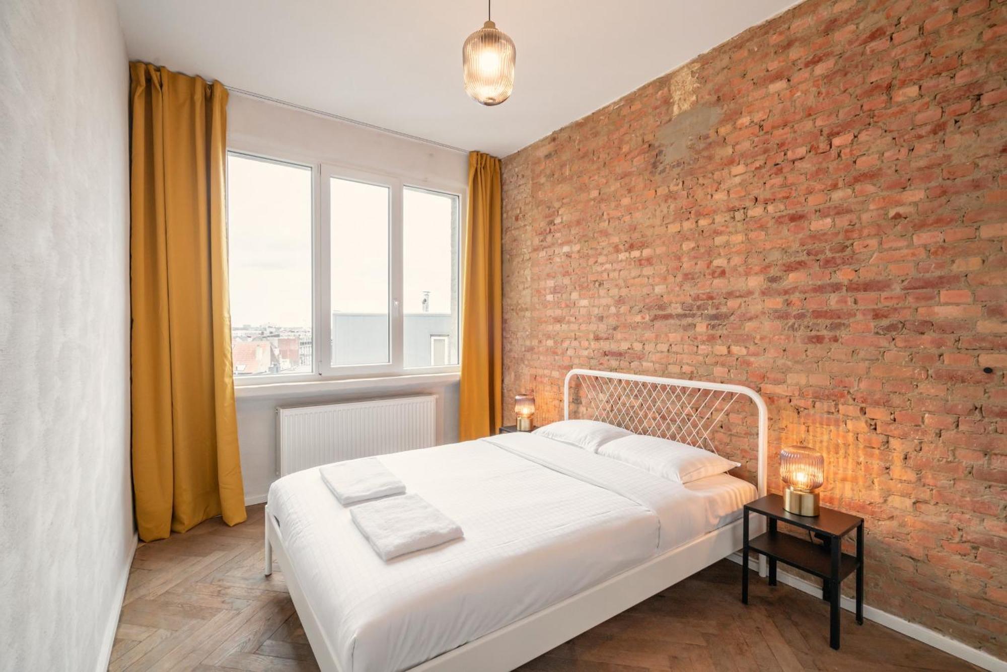 Charming And Spacious Apartments In The Heart Of アントウェルペン エクステリア 写真
