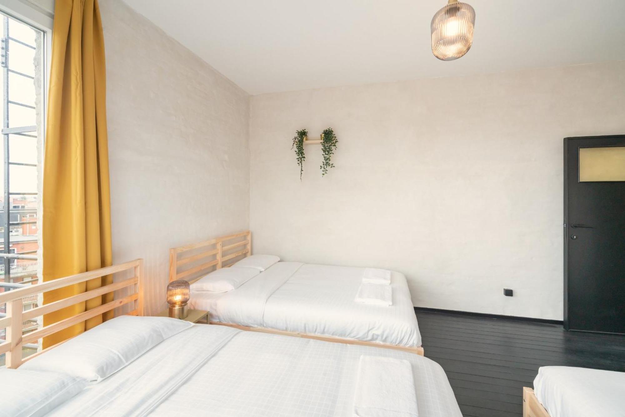 Charming And Spacious Apartments In The Heart Of アントウェルペン エクステリア 写真