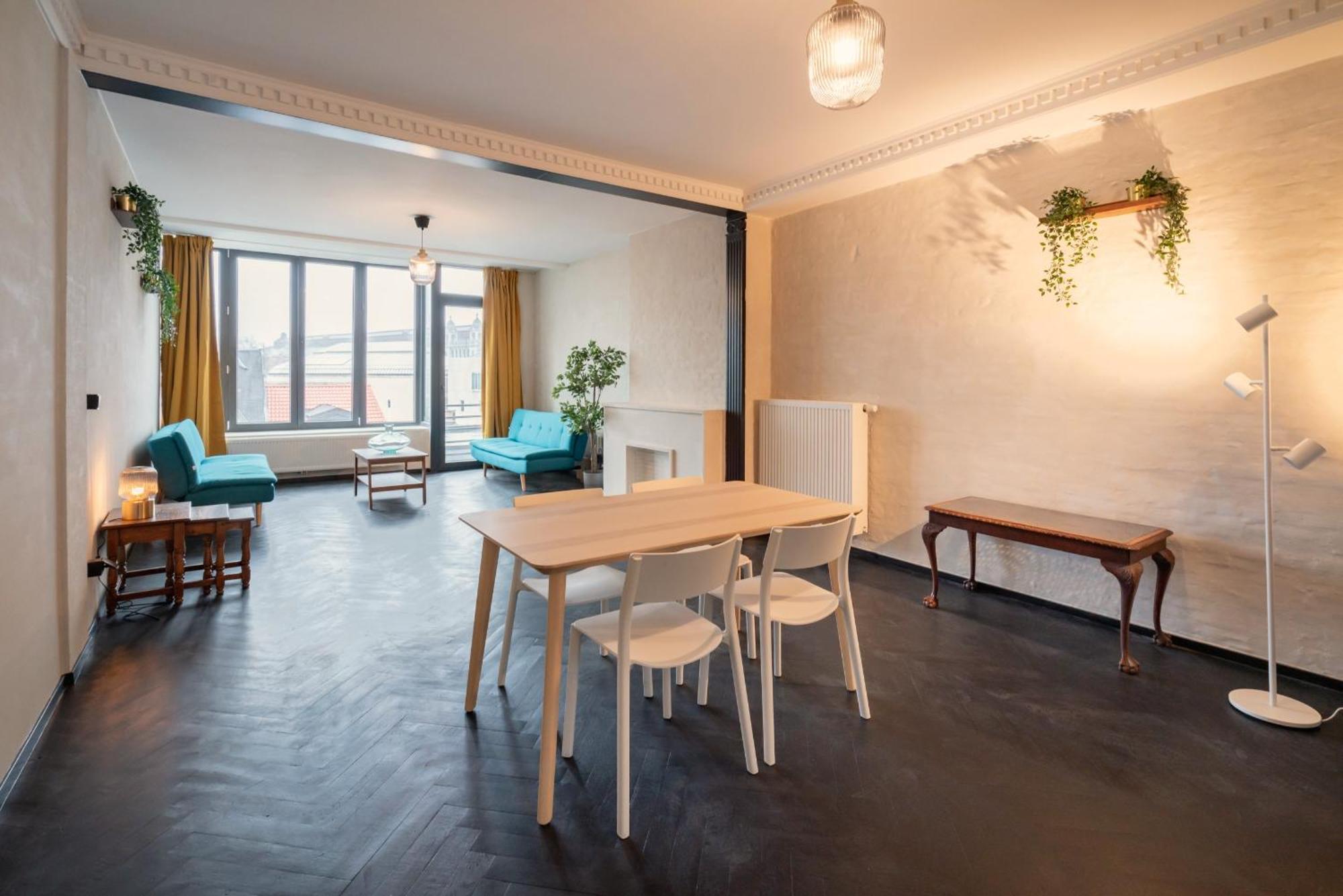 Charming And Spacious Apartments In The Heart Of アントウェルペン エクステリア 写真