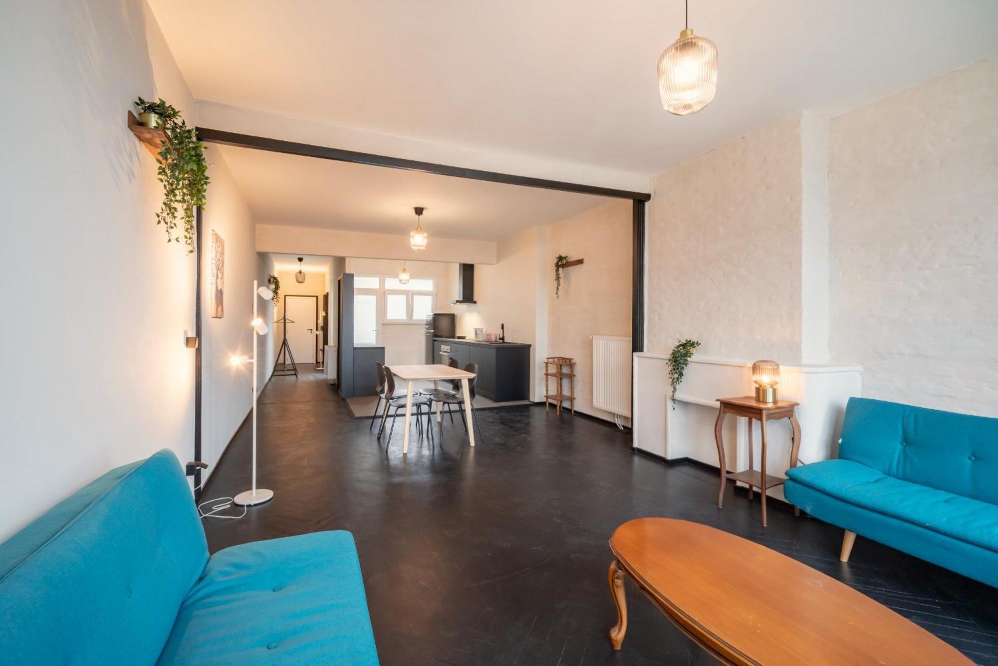 Charming And Spacious Apartments In The Heart Of アントウェルペン エクステリア 写真